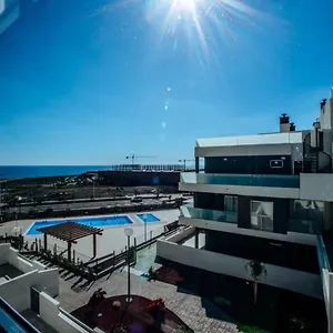 Enjoy The Moment Luxury Apartment